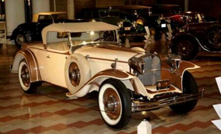 Ruxton roadster manufactured by Kissel